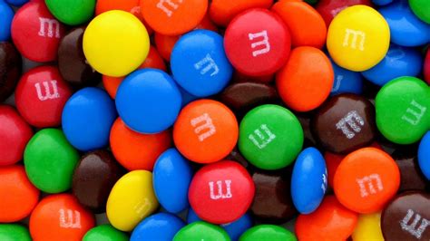 Mandms Chocolate Learn Colors A Lot Of Candy Surprise Eggs Coklat Mm