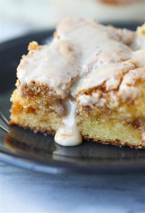 Easy Cinnamon Roll Cake A Quick And Delicious Cake Recipe