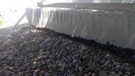 Concrete is an amazing material, but it has an achilles heel. pest control - What is the best way to fill a 3 inch gap under my concrete front porch? - Home ...