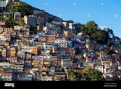 Favela Brazil Crowded Poor Hi Res Stock Photography And Images Alamy