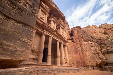 Tour Of Petra Jordan