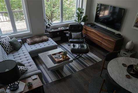 A Guy Room Guy Apartment Ideas Mens Apartment Decor Apartment Living