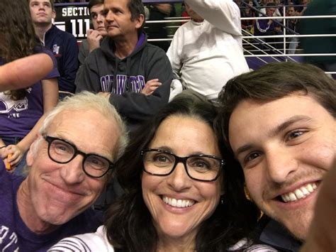 Julia Louis Dreyfus On Twitter So Psyched To Be Here Numensbball
