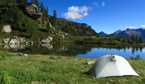 Postet eure fotos und erlebnisse mit hashtag #verliebtindieschweiz und. Camping Schweiz: Die schönsten und extremsten ...