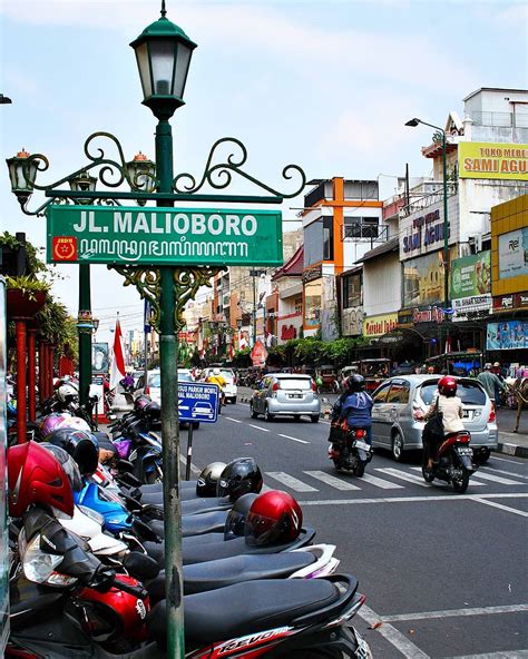 Pemandangan Jalan Malam Terkeren Pemandangan33