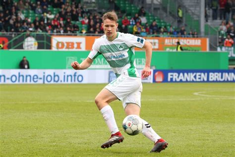 Greuther fürth career after 3,5 seasons. Greuther Fürth: Keine Alternative zur Viererkette?