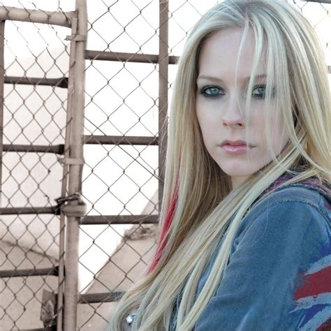 Avril Lavigne By Mark Liddell Avril Lavigne Cabelo Colorido Cabelo
