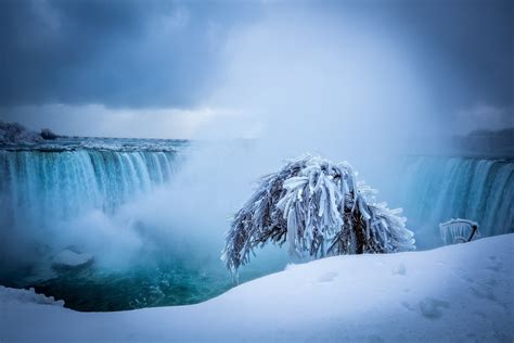 3840x2160 3840x2160 Niagara Falls Waterfall River Lights Landscape