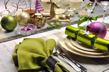 What do brits eat during christmas dinner? Who's Coming to Christmas Dinner? | Canadian Catholic