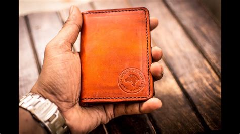 Leather Craft Making Vegetable Tanned Bi Fold Wallet Youtube