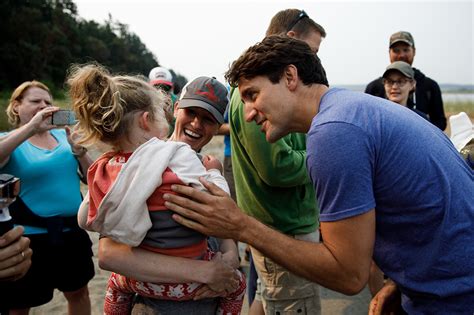 Prime Minister Justin Trudeau And Sophie Grégoire Trudeau Kayak In Gulf Islands National Park