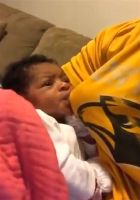 Video Of Man Breastfeeding His Baby Goes Viral News Au