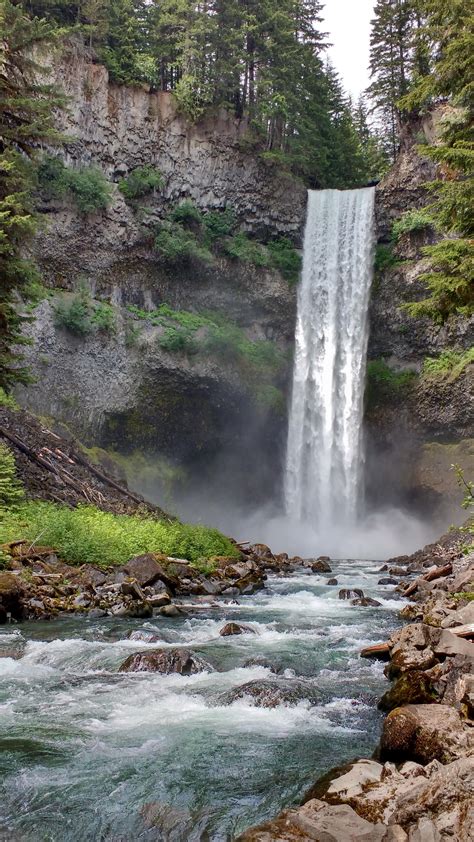 Expose Nature Brandywine Falls In British Columbia Oc 2340 X 4160