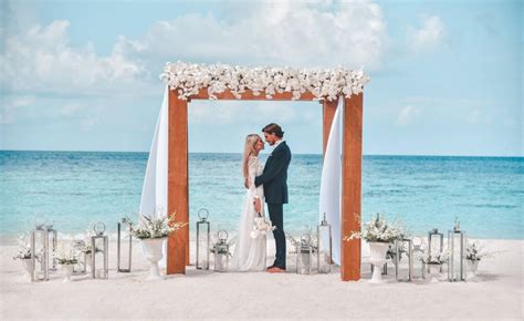 Book Maldives Wedding Destinations With True Experts