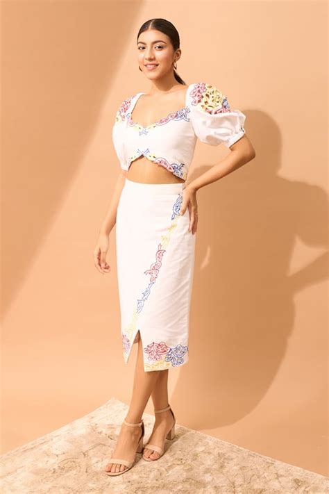 Buy Vidhi Wadhwani White Cotton Cutwork Crop Top And Skirt Set Online