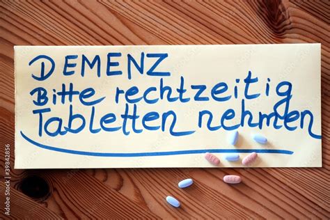 Schild Demenz Bitte Rechtzeitig Tabletten Nehmen Stock Foto Adobe Stock