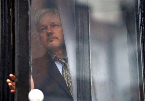 How Russia Often Benefits When Julian Assange Reveals The Wests Secrets The New York Times