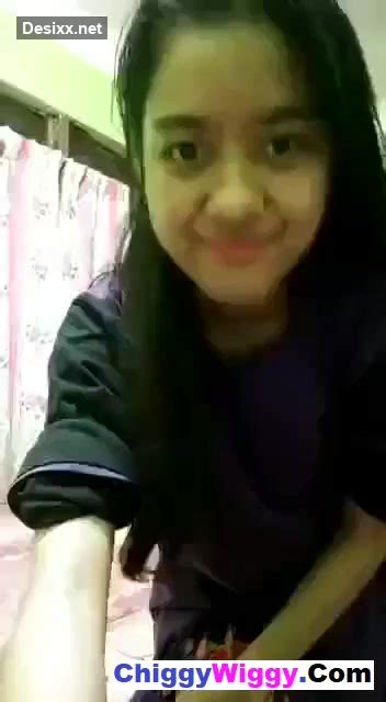 desi cute girl removing her dress watch indian porn reels fap desi