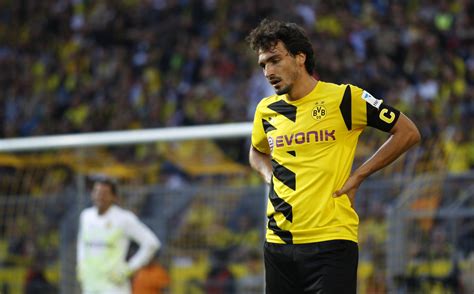 Check out his latest detailed stats including goals, assists, strengths & weaknesses and match ratings. Borussia Dortmund defender Mats Hummels rejects offer to join Manchester United in the summer
