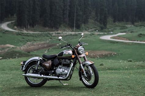 Nuova Royal Enfield Classic 350 Un Tuffo Nel Passato Motociclismo