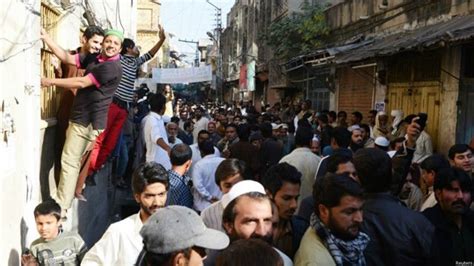 راولپنڈی میں کرفیو، نظامِ زندگی معطل تصاویر Bbc News اردو