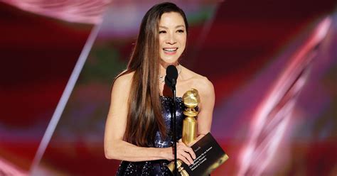 michelle yeoh wins best actress golden globe for ‘everything everywhere all at once php bb web