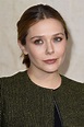 The Stealth Impact of Rosy Nude Makeup: Elizabeth Olsen's Front Row ...