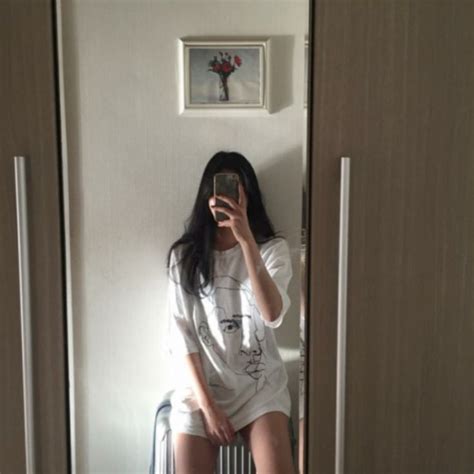 Uzzlang Girl Pfp Faceless In 2022 Instagram Girls Uzzlang Girl
