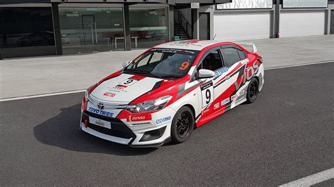 2017 malaysia toyota vios 1.5gx (at). Review: 2017 Vios Challenge Racecar First Drive - Toyota ...