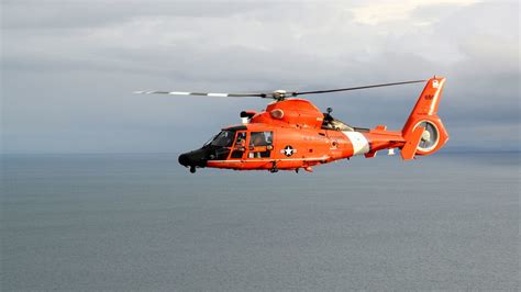 Air Station Port Angeles A Coast Guard Mh 65 Dolphin Helic Flickr