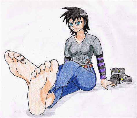 An Angry Goth Girl Showing Her Feet By Master417 On Deviantart