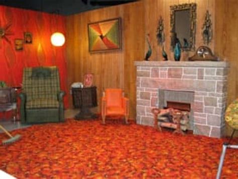 Museum Celebrates 70s With Display Of Shag Rugs And Wood Panelling