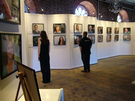 Art Display Screens Temporary Exhibition Walls Hire And Installation
