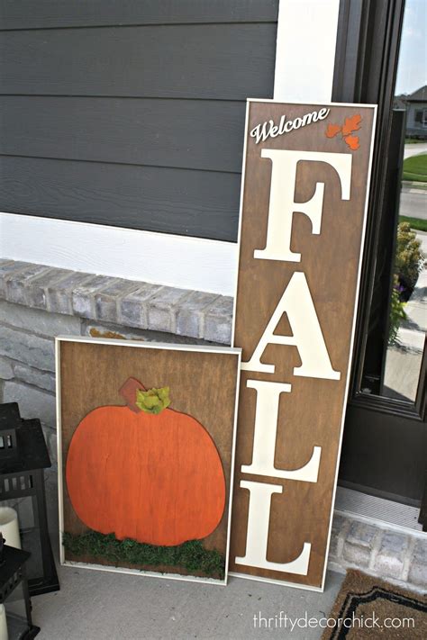 Diy These Super Cute Fall Signs With A Full Tutorial Thriftydecorchick