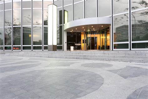 Entrance Of Modern Office Building — Stock Photo