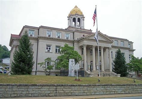 Boone County Courthouse Madison West Virginia Alchetron The Free