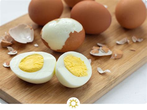 5 Quick Ways To Use Leftover Hard Boiled Eggs