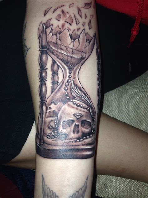The Most Meaningful Tattoo I Have The Hourglass Represents Our Finite Temporary Life The Sand
