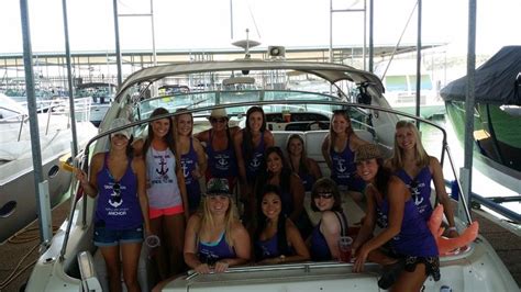 Best Party Boat And Yacht Rentals On Lake Travis Austin Tx Boat