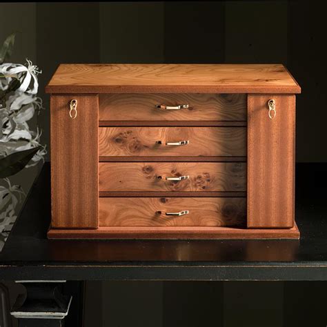 Agresti Ali Con Le Gioie Jewelry Chest With 4 Drawers For Sale At 1stdibs Agresti Jewelry Box