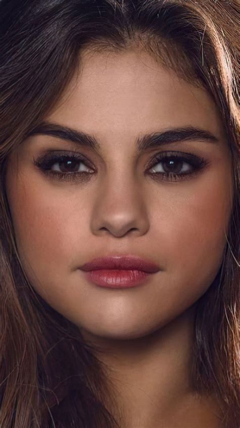 Selena Gomez Face Close Up Celebrities Humor Celebs Selena Gomez
