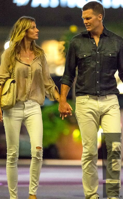 Look Of Love From Tom Brady And Gisele Bündchen Romance Rewind E News
