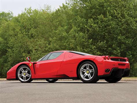 Video shows the car inside and out: FERRARI Enzo specs & photos - 2002, 2003, 2004 - autoevolution