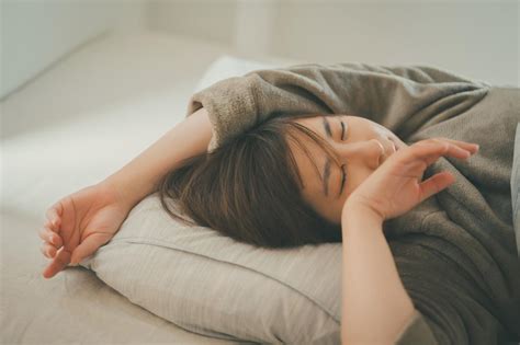 お泊まりデートで彼女に“キュン”とした瞬間 4「寝顔を見ていたら」（12） Mimotミモット