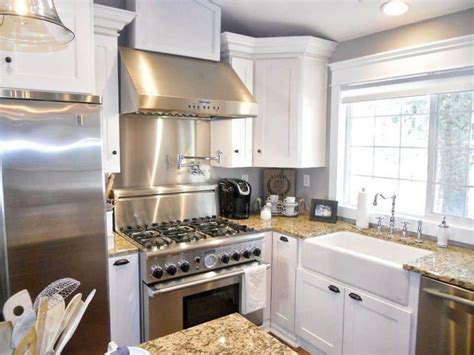Maybe you would like to learn more about one of these? Beautiful Small Kitchen Backsplash Ideas to Inspire You Today!