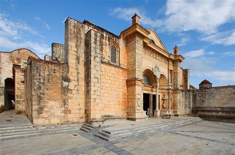 catedral primada de america in santo domingo is the oldest cathedral in the americas