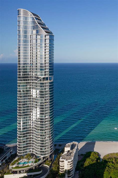 Luxury Condos For Sale In Miami Building The Ritz Carlton