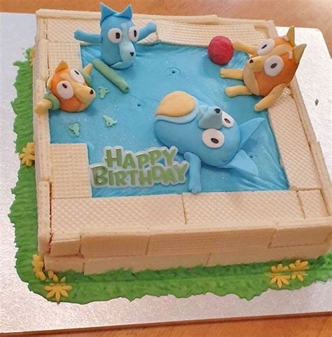 19 Bluey Cakes For You Beaut Birthdays In 2021 Sweet Birthday Cake