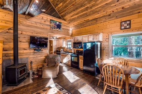 Maybe you would like to learn more about one of these? Cozy, waterfront cabin near National Forest w/bridge & hot ...