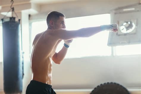 Shadowboxing How To Use It In Your Boxing Workouts